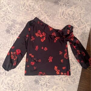 WAYF off the shoulder blouse